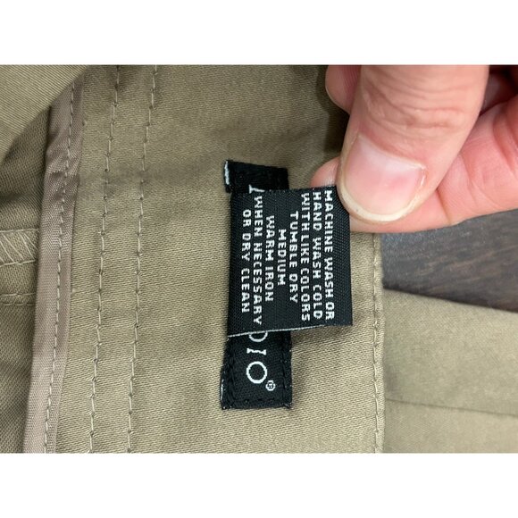 Bay Studio Womens Khaki Cropped Pants Size 10 Button Details Pockets - Picture 7 of 9